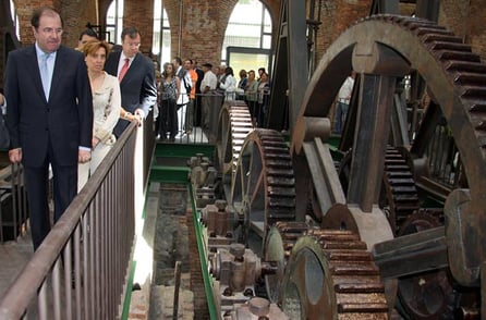 Museo de Sabero. Maquina de vapor de Watt > enlace a Museo de Sabero   