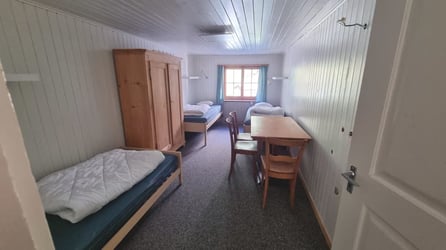 3-Bett Zimmer