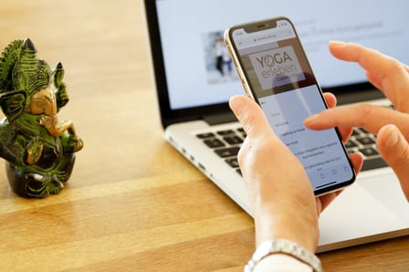 YOGA in der Mittagspause - Cornelia Sitte | YOGA erleben