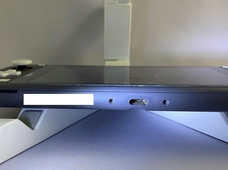 Switch 画面割れ　修理