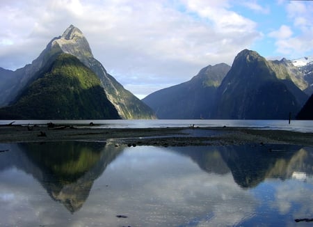 Milford Sound, Mitre Peak