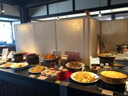 ランチビュッフェ　食べ放題　宇都宮市　バイキング　野の苺