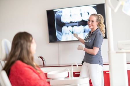 Finkemeyer Zahnärztin Duisburg Beratung