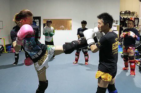 東京都墨田区のキックボクシングジム ストラッグル