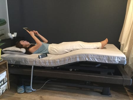 フットレスト機能