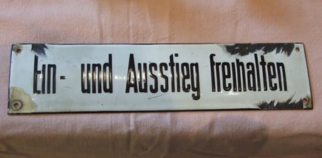 Am FTV-Flohmärt entdeckt und ohne politischen Hintergrund, aber trotzdem passend...