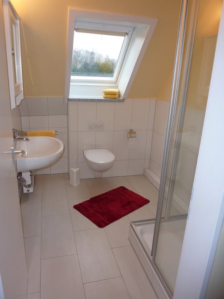 Hier beginnt Ihr Urlaubstag - frisch geduscht  - starten Sie in den Tag.