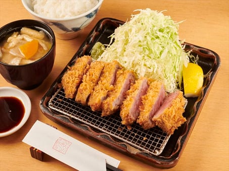 ポンチ軒｜ディナー｜とんかつ｜カツカレー｜ビーフかつ