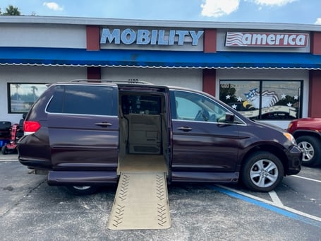 2010 Honda Odyssey Mobility Van
