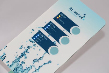 Herstellung von Frontfolien im Kombinationsdruck - Digitaldruck und Siebdruck