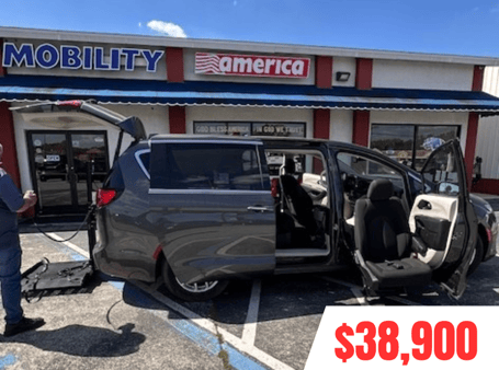 2020 Chrysler Pacifica Wheelchair Vans