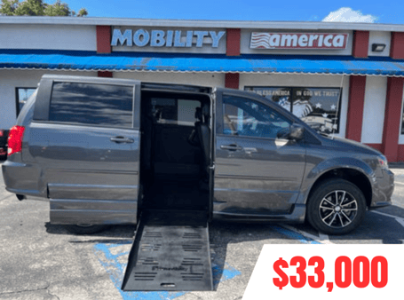2017 Dodge Grand Caravan Wheelchair Van