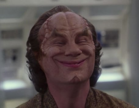 Typische Reaktion von Dr. Phlox, wenn sich ein Patient freimacht.