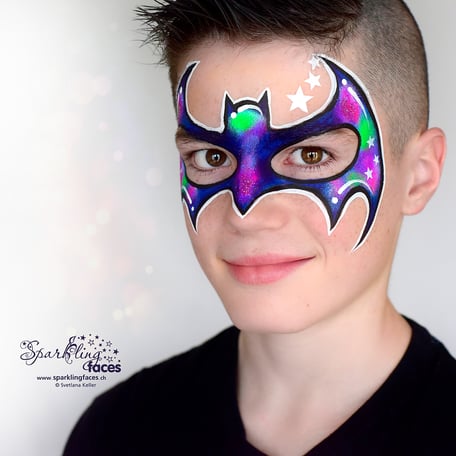 Kinderschminken_Vorlagen; Schminkfarben_kaufen_Schweiz; Kinderschminken_Kurse; Svetlana_Keller; face_painting; Ballonmodellieren; Ballonmodellage; Airbrush_Tattoos; einfach; Batman
