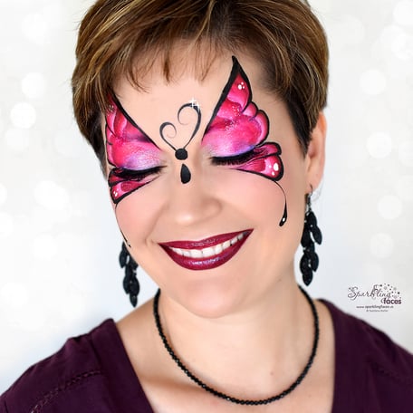 Kinderschminken_Vorlagen; Schminkfarben_kaufen_Schweiz; Kinderschminken_Kurse; einfach; Schmetterling