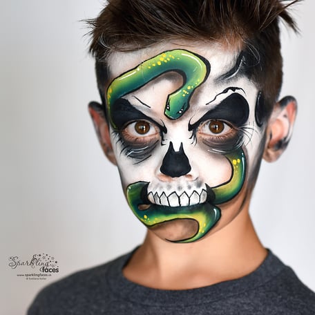 Kinderschminken_Vorlagen; Schminkfarben_kaufen_Schweiz; Kinderschminken_Kurse; einfach; Totenkopf