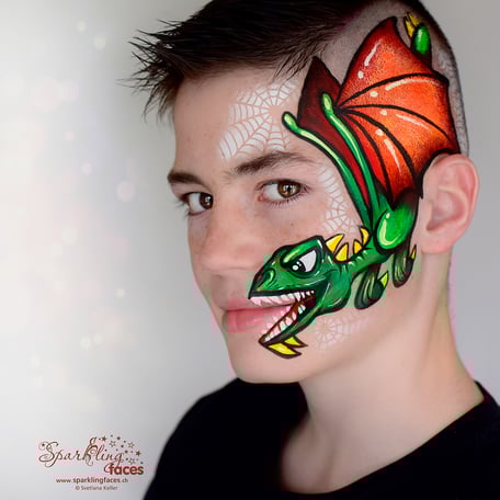 Kinderschminken_Vorlagen; Schminkfarben_kaufen_Schweiz; Kinderschminken_Kurse; Svetlana_Keller; face_painting; Ballonmodellieren; Ballonmodellage; Airbrush_Tattoos; einfach; Drache