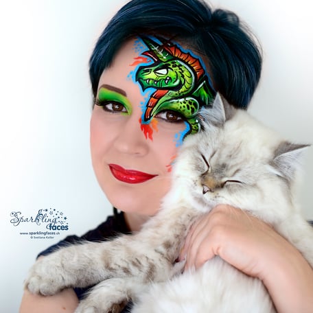 Kinderschminken_Vorlagen; Schminkfarben_kaufen_Schweiz; Kinderschminken_Kurse; Svetlana_Keller; face_painting; Ballonmodellieren; Ballonmodellage; Airbrush_Tattoos; einfach; Drache