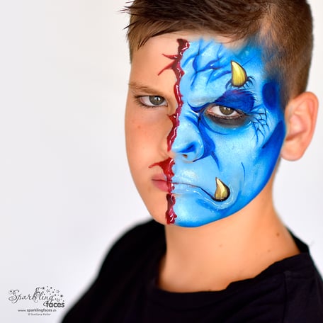 Kinderschminken_Vorlagen; Schminkfarben_kaufen_Schweiz; Kinderschminken_Kurse; einfach; Totenkopf