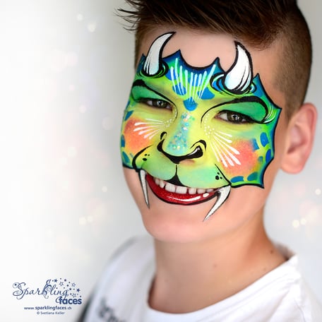 Kinderschminken_Vorlagen; Schminkfarben_kaufen_Schweiz; Kinderschminken_Kurse; Svetlana_Keller; face_painting; Ballonmodellieren; Ballonmodellage; Airbrush_Tattoos; einfach; Drache