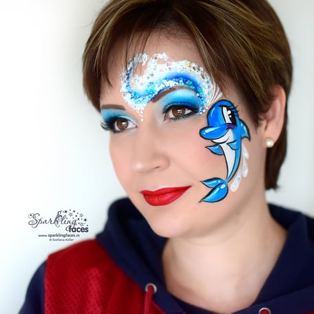 Kinderschminken_Vorlagen; Schminkfarben_kaufen_Schweiz; Kinderschminken_Kurse; Svetlana_Keller; Ballonmodellieren; Ballonmodellage; Airbrush_Tattoos; einfach; Delfin