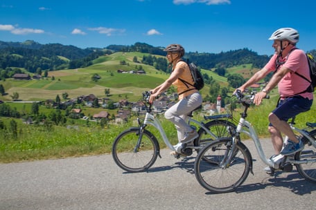 Velofahrer Herzroute