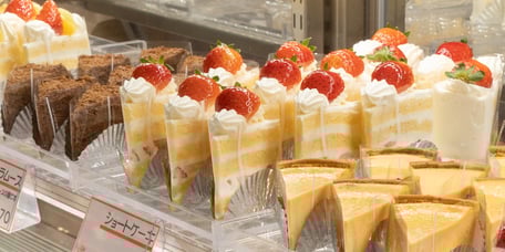 ケーキ｜大分県佐伯市の洋菓子店　クアンカドーネ