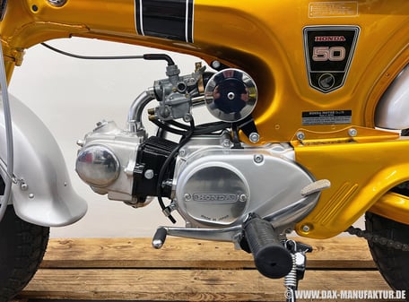 Honda Dax ST50