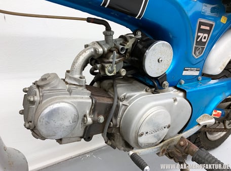 Honda Dax ST70