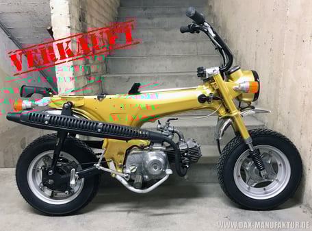 Honda Dax ST70