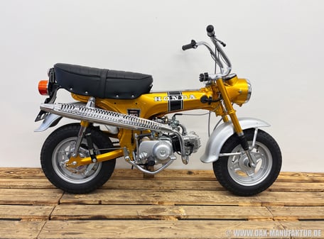 Honda Dax ST50