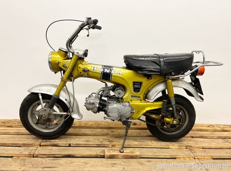 Honda Dax ST50