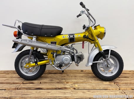 Honda Dax ST50