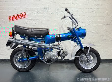 Honda Dax ST50