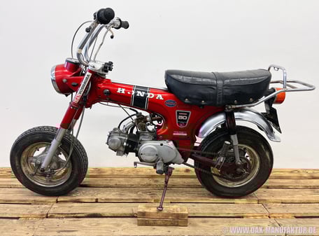 Honda Dax ST50