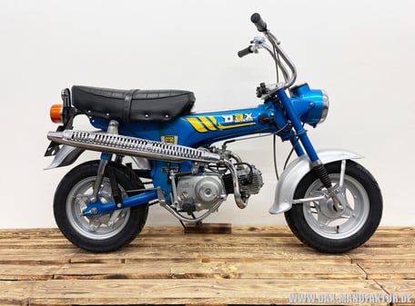 Honda Dax ST50