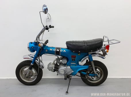 Honda Dax ST50