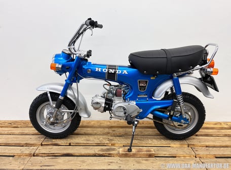 Honda Dax ST50