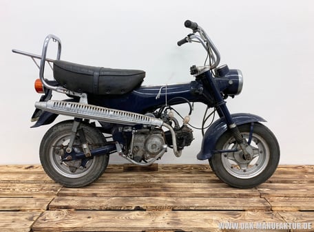 Honda Dax ST50