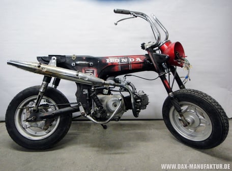 Honda Dax ST50