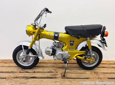 Honda Dax ST50