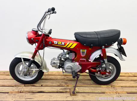 Honda Dax ST50