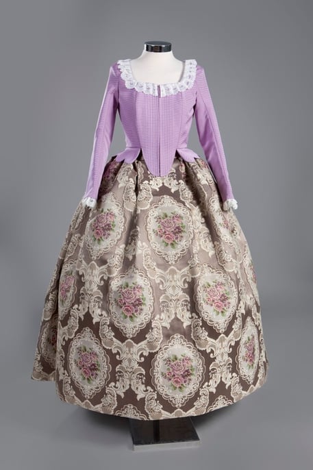 Falda y corpiño mujer