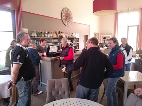 Avant de se quitter il faut s'acquitter !