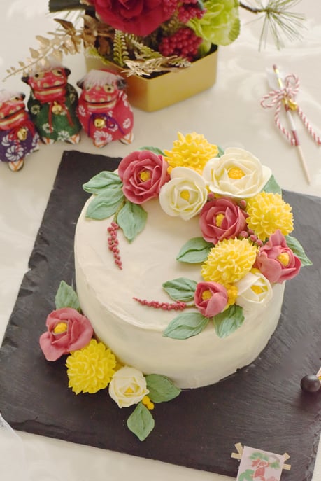 #フラワーケーキ #バタークリーム #お花絞り #flowercake #ケーキ#新町 #習い事 #大阪 #趣味 #お稽古 #田中聖子 #生クリーム #あんレース #リアルあんフラワー #あんクリーム  #手作りクッキー #手作りケーキ #あんフラワー #あんフラワークッキー  #アングムクッキー #フラワーケーキ大阪 #ヴィンテージ   #アンティーク  #アンティークケーキ #おもてなし料理 #おもてなし料理レッスン #Fereel #クリスマスケーキ　＃クリスマスフラワーケーキ  #お正月