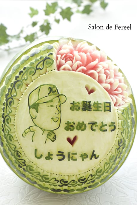 カービング　スイカ　彫刻　誕生日　結婚式　メロン　フルーツカービング　教室　大阪　薔薇　ソープカービング　　プレゼント　オーダー　フラワーケーキ　時計　ウェルカムボード