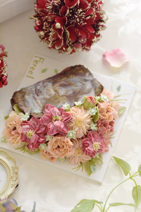 #フラワーケーキ #buttercream #バタークリーム #お花絞り #flowercake #ケーキ#新町 #習い事 #大阪 #趣味 #お稽古 #田中聖子 #生クリーム #あんレース #リアルあんフラワー #あんクリーム  #手作りクッキー #手作りケーキ #あんフラワー #あんフラワークッキー   #フラワーケーキ大阪 #ヴィンテージ   #アンティーク  #アンティークケーキ #おもてなし料理 #おもてなし料理レッスン #Fereel #クリスマスケーキ　＃クリスマスフラワーケーキ 