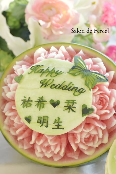 カービング　スイカ　彫刻　誕生日　結婚式　メロン　フルーツカービング　教室　大阪　薔薇　ソープカービング　プレゼント　オーダー　オリジナル