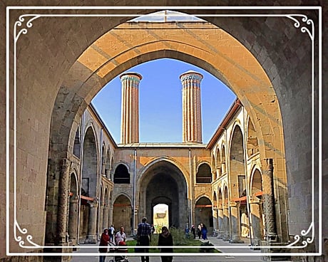 Çifte Minare Medrese Erzurum Türkei