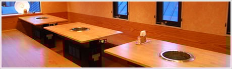 落ち着く個室で